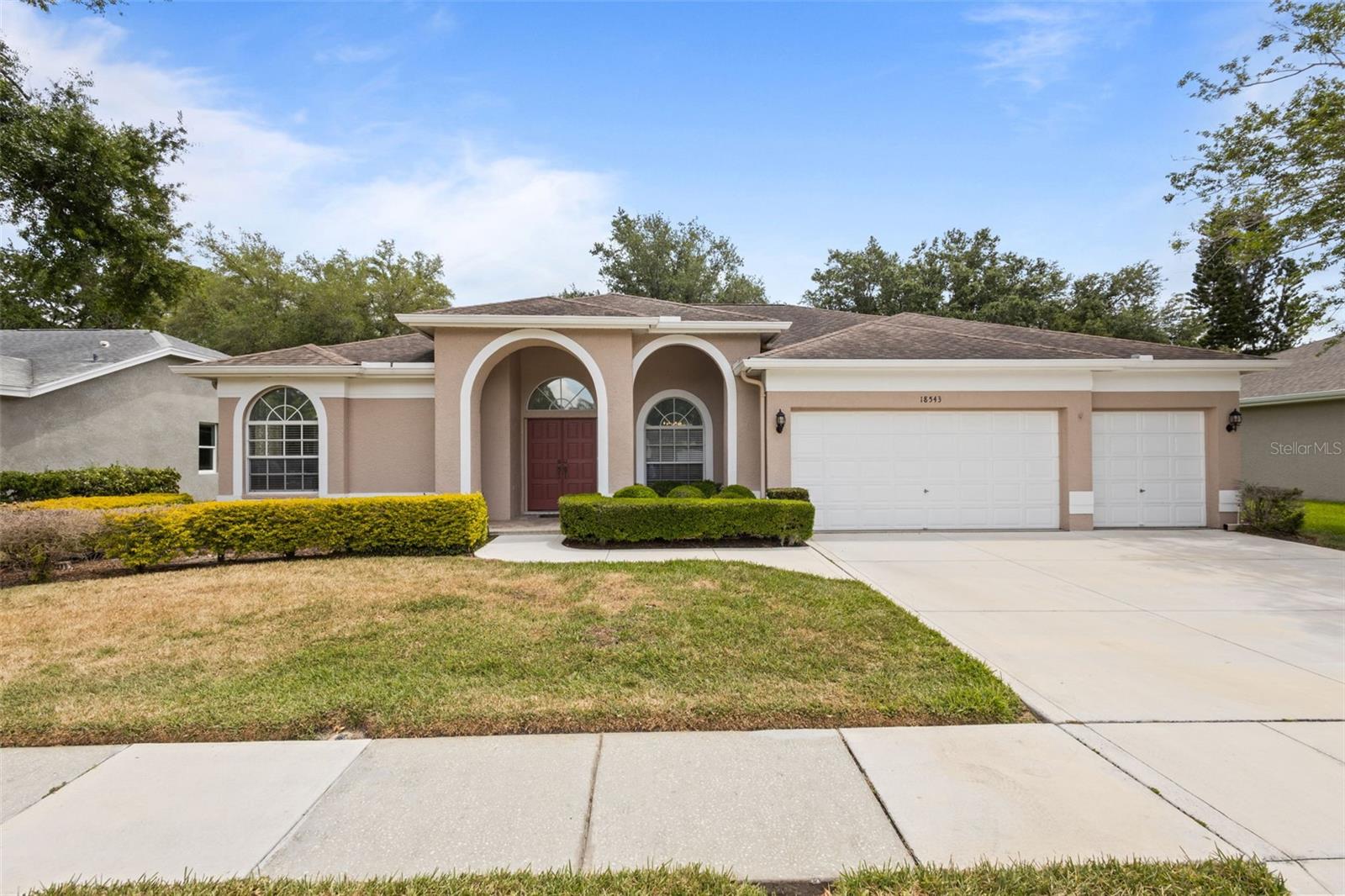 CALUSA TRACE UNIT FIVE PH - Residential