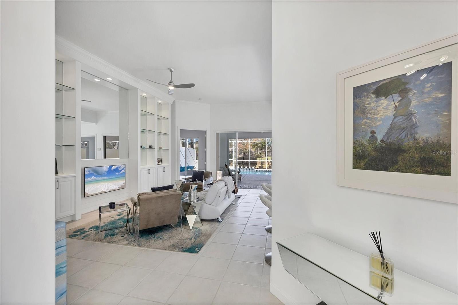 VILLAGEWALK - Residential