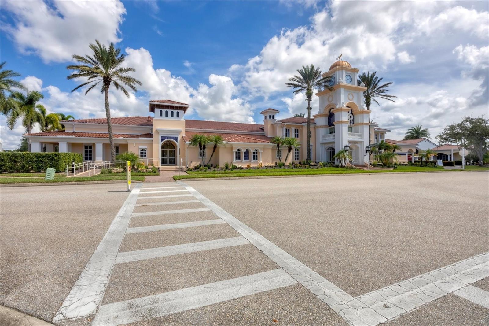 VILLAGEWALK - Residential