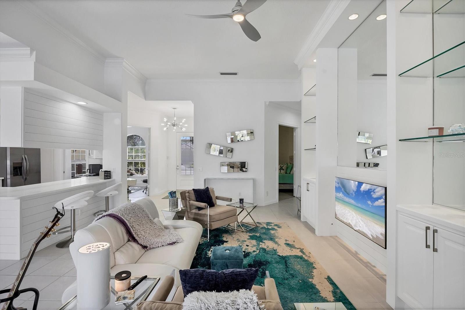 VILLAGEWALK - Residential