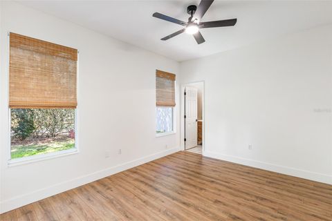Tiny photo for 33441 Irongate Drive, Leesburg, FL 34788 (MLS # G5112611)
