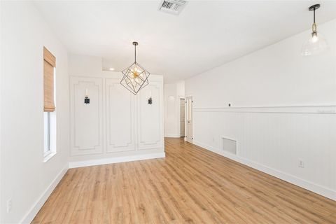 Tiny photo for 33441 Irongate Drive, Leesburg, FL 34788 (MLS # G5112611)