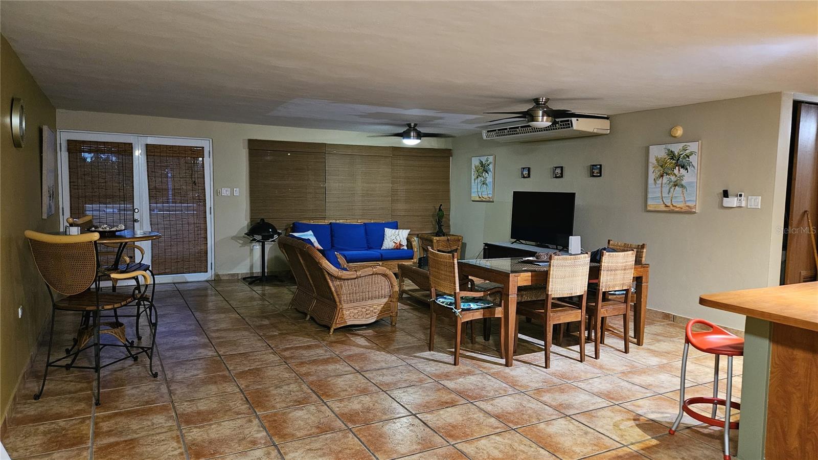 PALMA VISTA COND - Residential