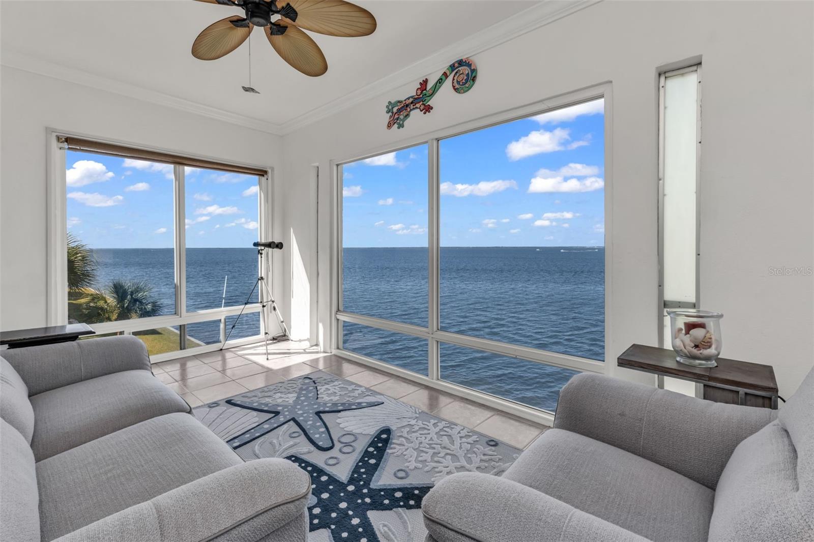 COLONY POINT - Residential