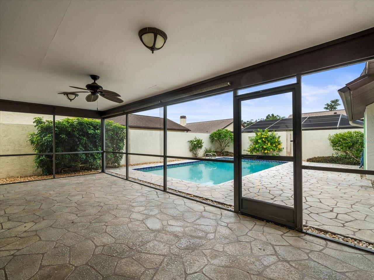 VILLAGE VI OF CARROLLWOOD VILL - Residential