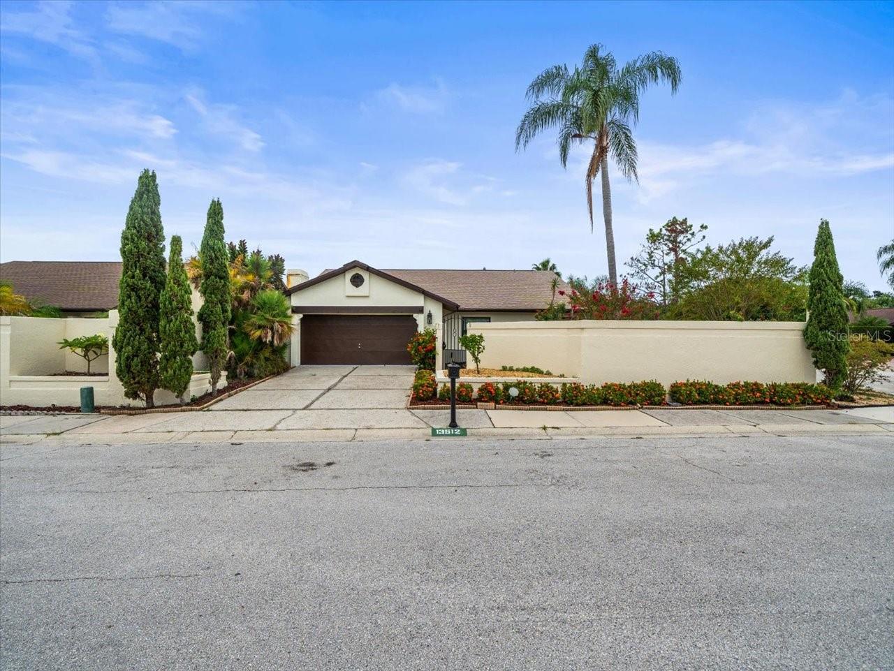 VILLAGE VI OF CARROLLWOOD VILL - Residential
