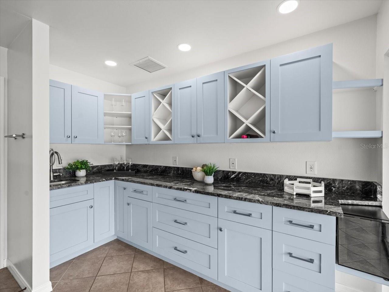 VILLAGE VI OF CARROLLWOOD VILL - Residential