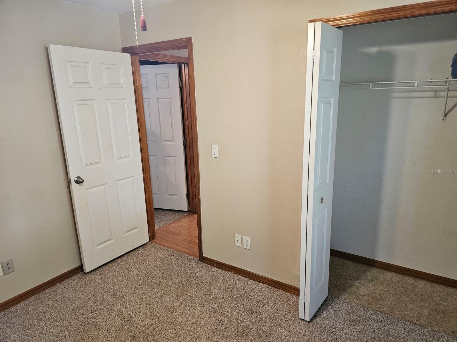 LAKE WEIR GARDENS - Residential