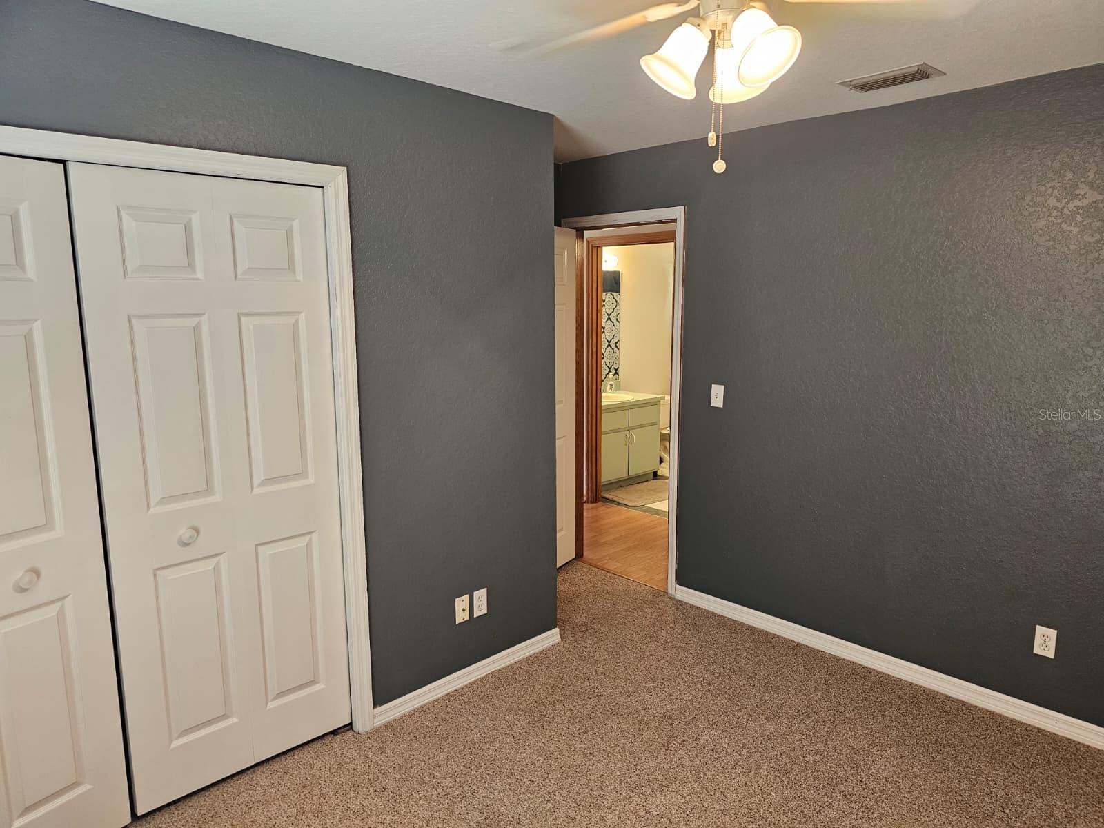 LAKE WEIR GARDENS - Residential