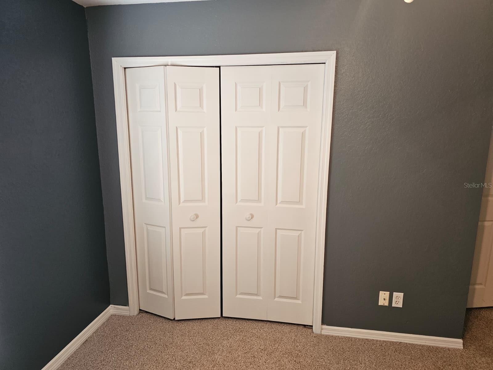 LAKE WEIR GARDENS - Residential