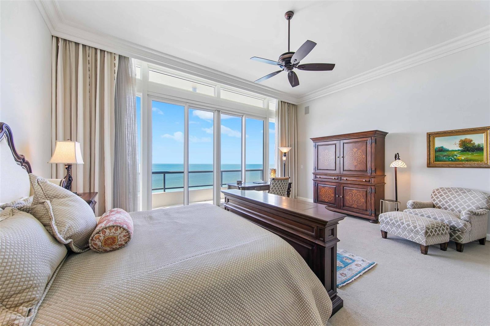 L AMBIANCE AT LONGBOAT KEY CLUB - Residential