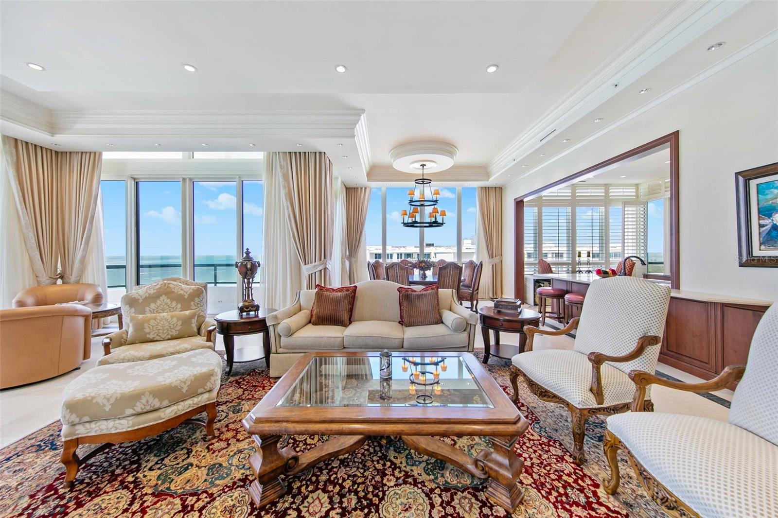 L AMBIANCE AT LONGBOAT KEY CLUB - Residential