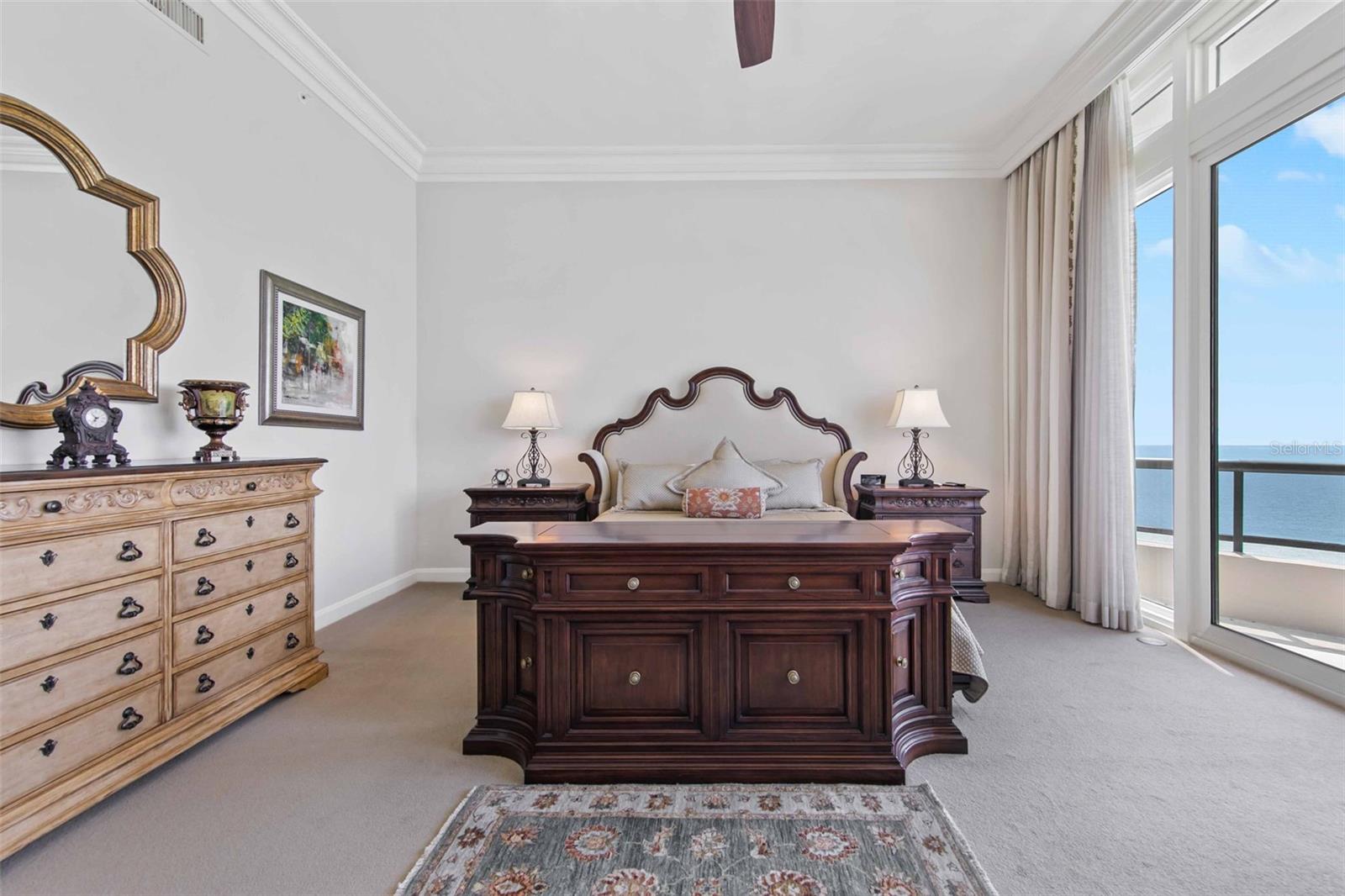 L AMBIANCE AT LONGBOAT KEY CLUB - Residential