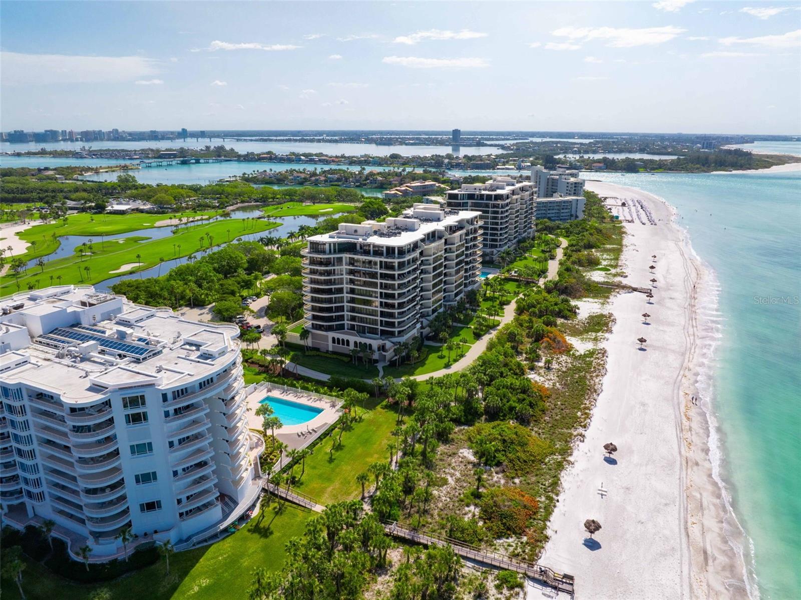 L AMBIANCE AT LONGBOAT KEY CLUB - Residential