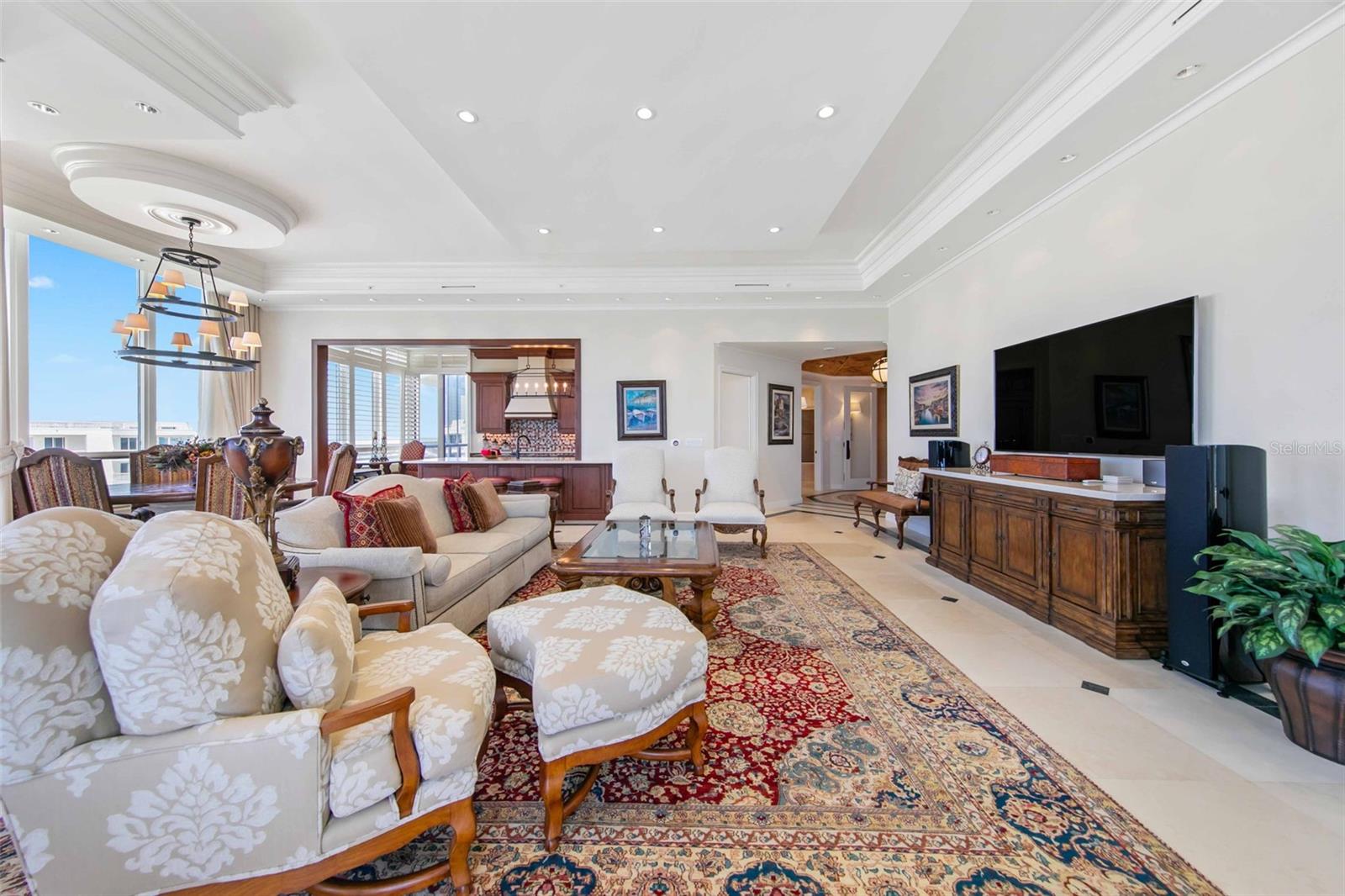 L AMBIANCE AT LONGBOAT KEY CLUB - Residential