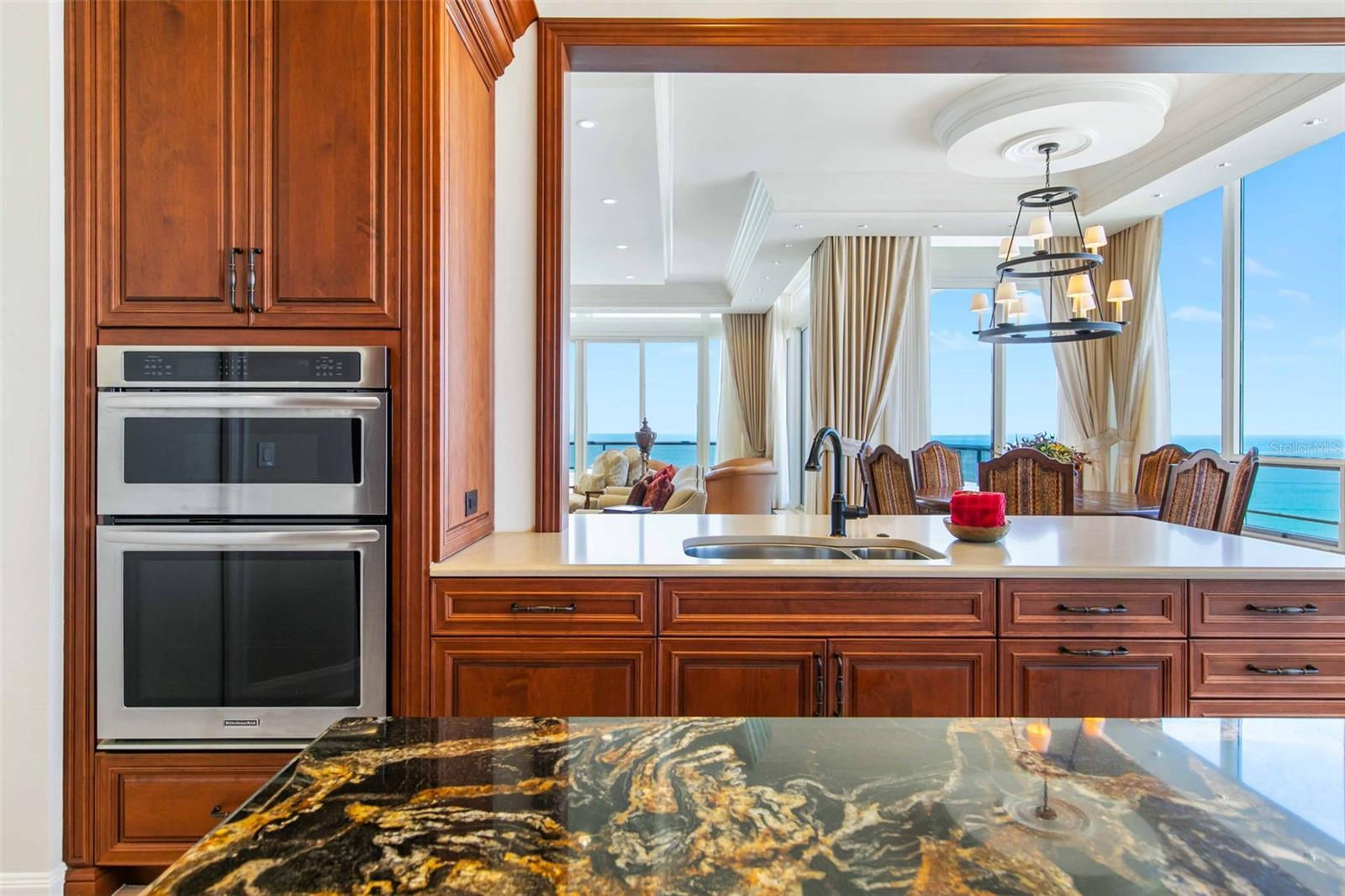 L AMBIANCE AT LONGBOAT KEY CLUB - Residential