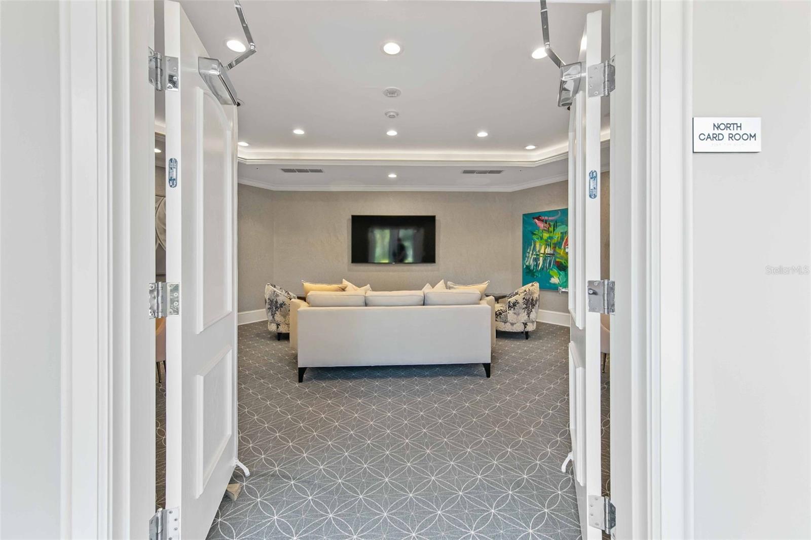 L AMBIANCE AT LONGBOAT KEY CLUB - Residential