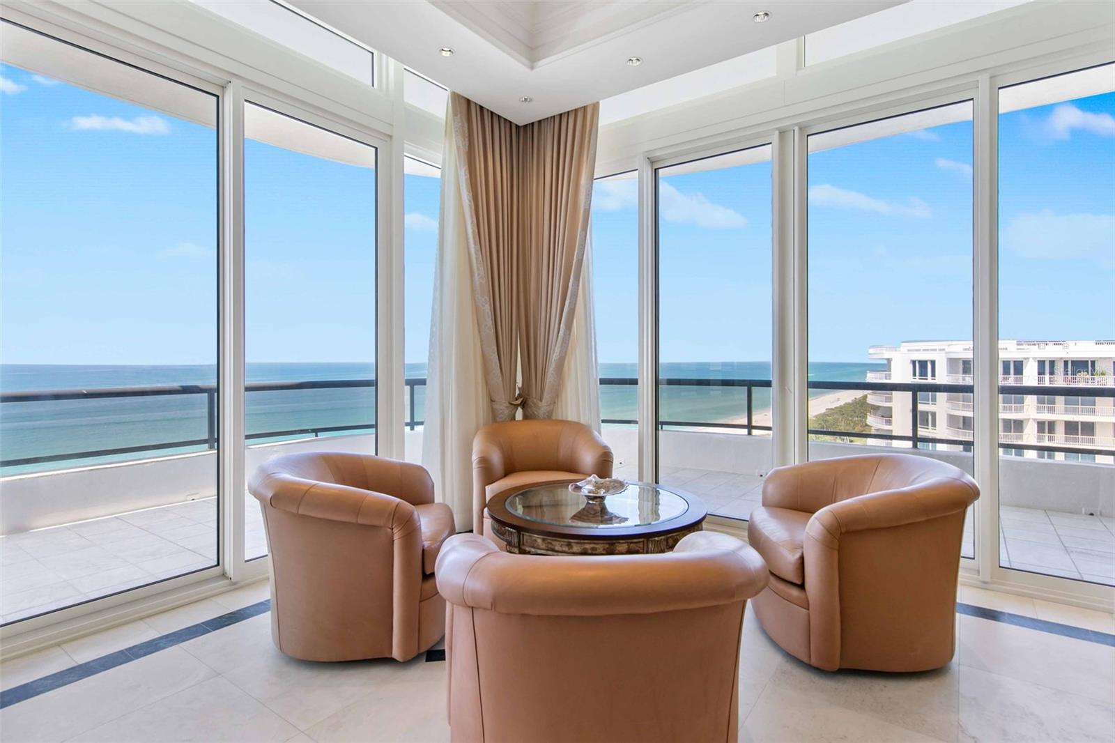 L AMBIANCE AT LONGBOAT KEY CLUB - Residential