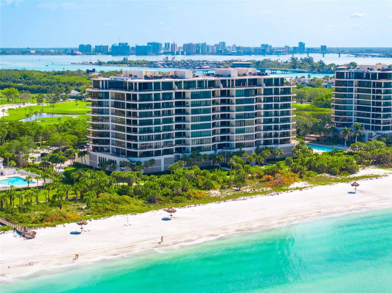 L AMBIANCE AT LONGBOAT KEY CLUB - Residential