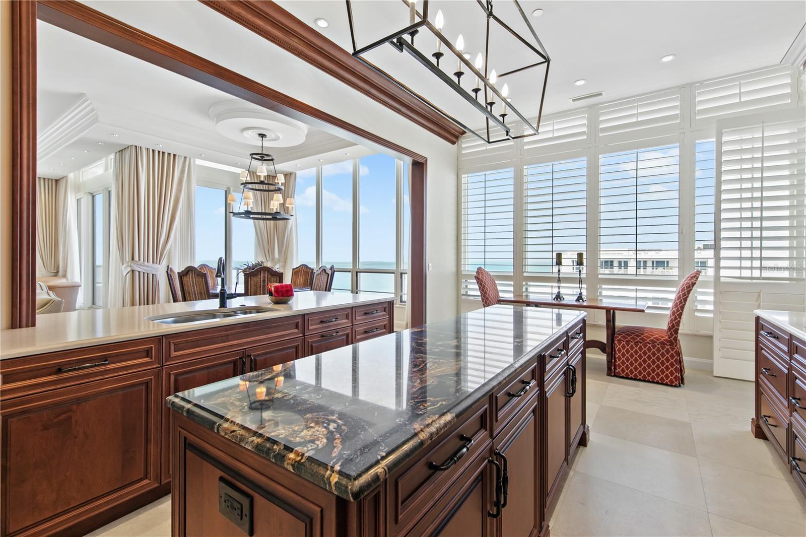 L AMBIANCE AT LONGBOAT KEY CLUB - Residential