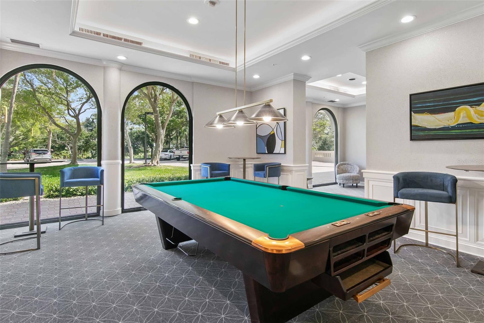 L AMBIANCE AT LONGBOAT KEY CLUB - Residential