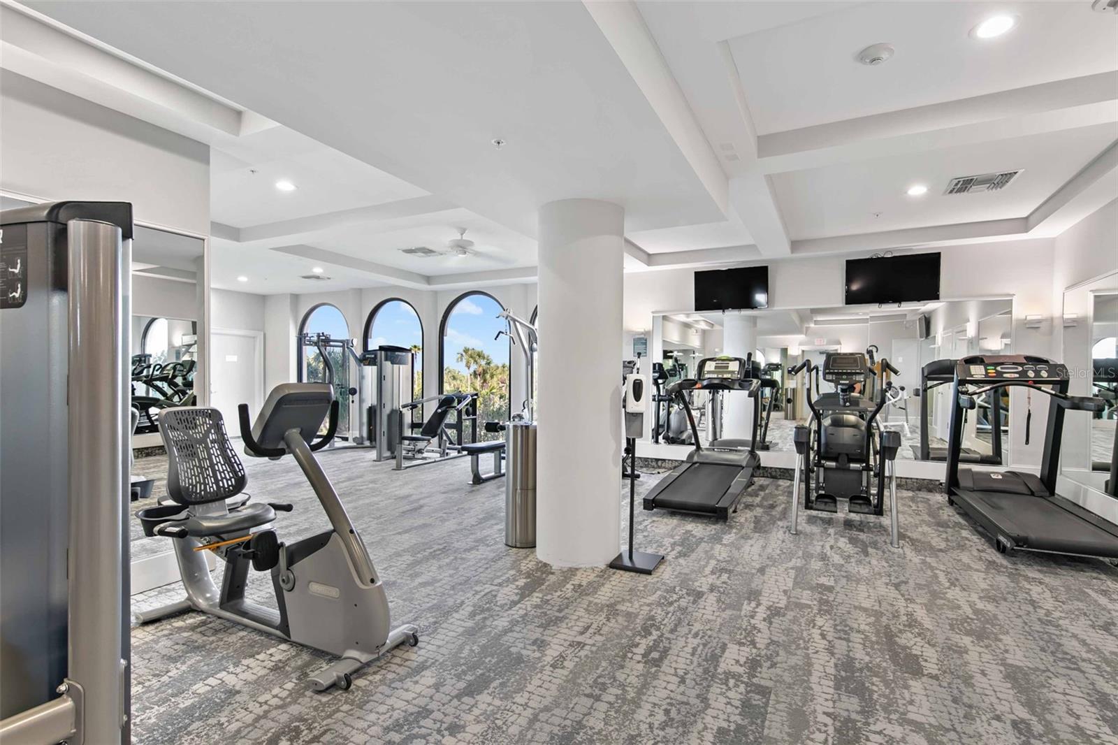 L AMBIANCE AT LONGBOAT KEY CLUB - Residential