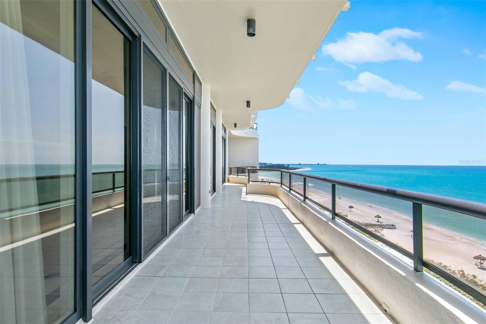 L AMBIANCE AT LONGBOAT KEY CLUB - Residential