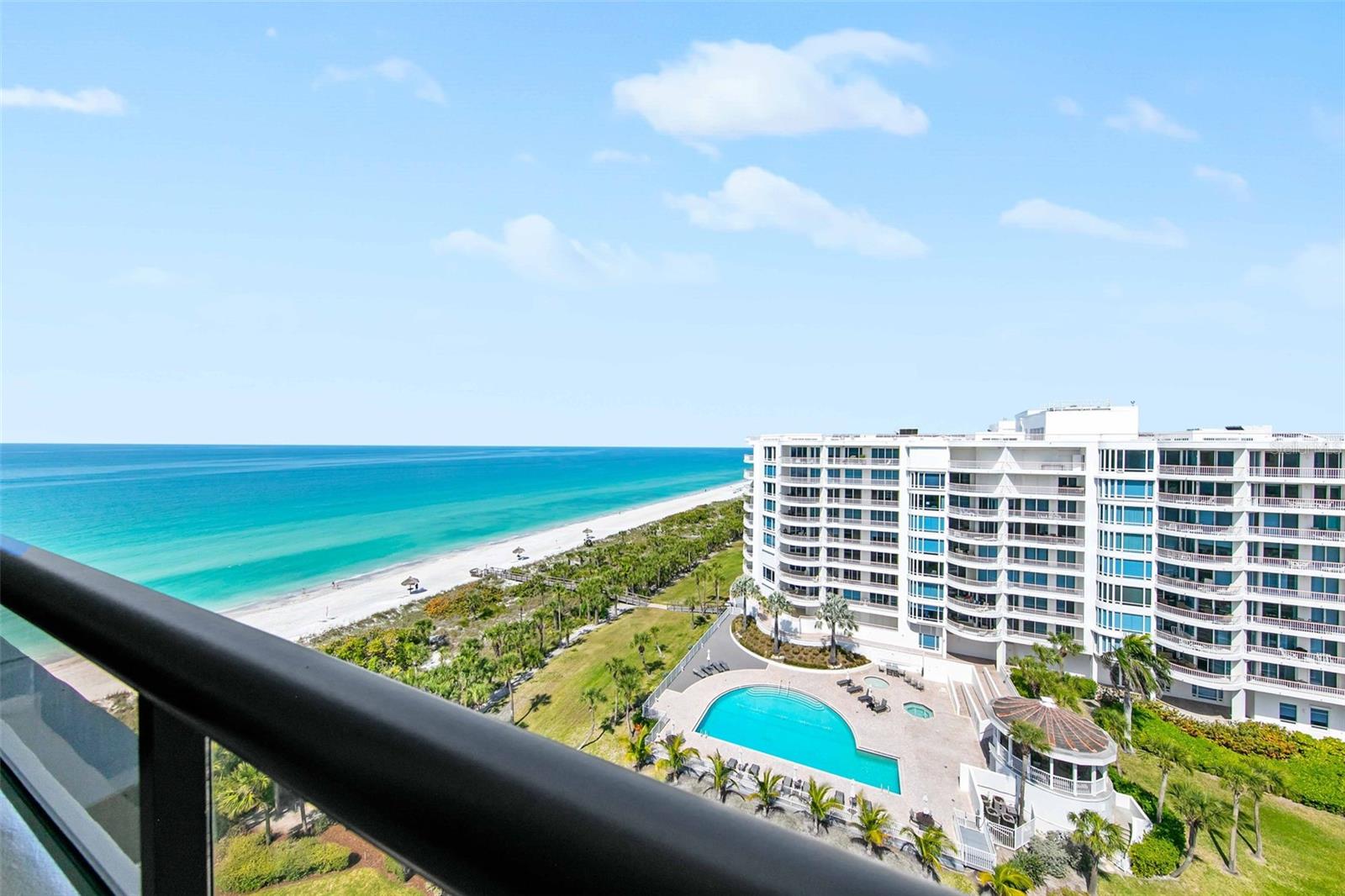 L AMBIANCE AT LONGBOAT KEY CLUB - Residential