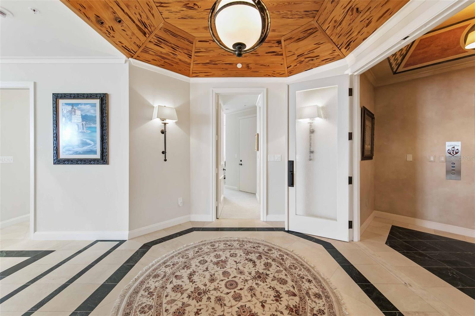 L AMBIANCE AT LONGBOAT KEY CLUB - Residential