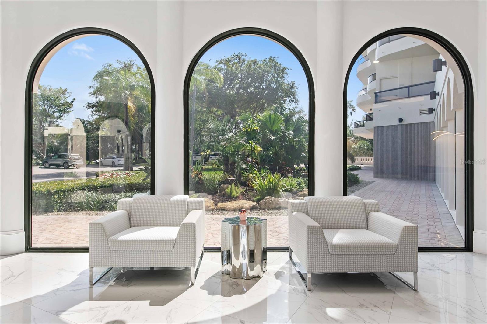 L AMBIANCE AT LONGBOAT KEY CLUB - Residential