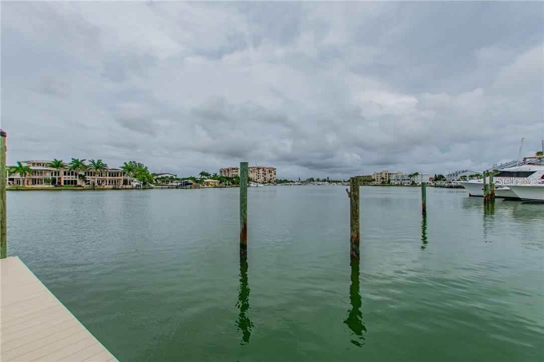 10025 GULF BOULEVARD