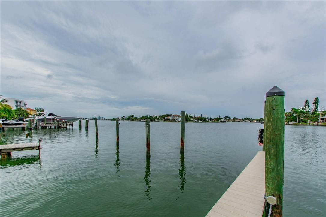 10025 GULF BOULEVARD