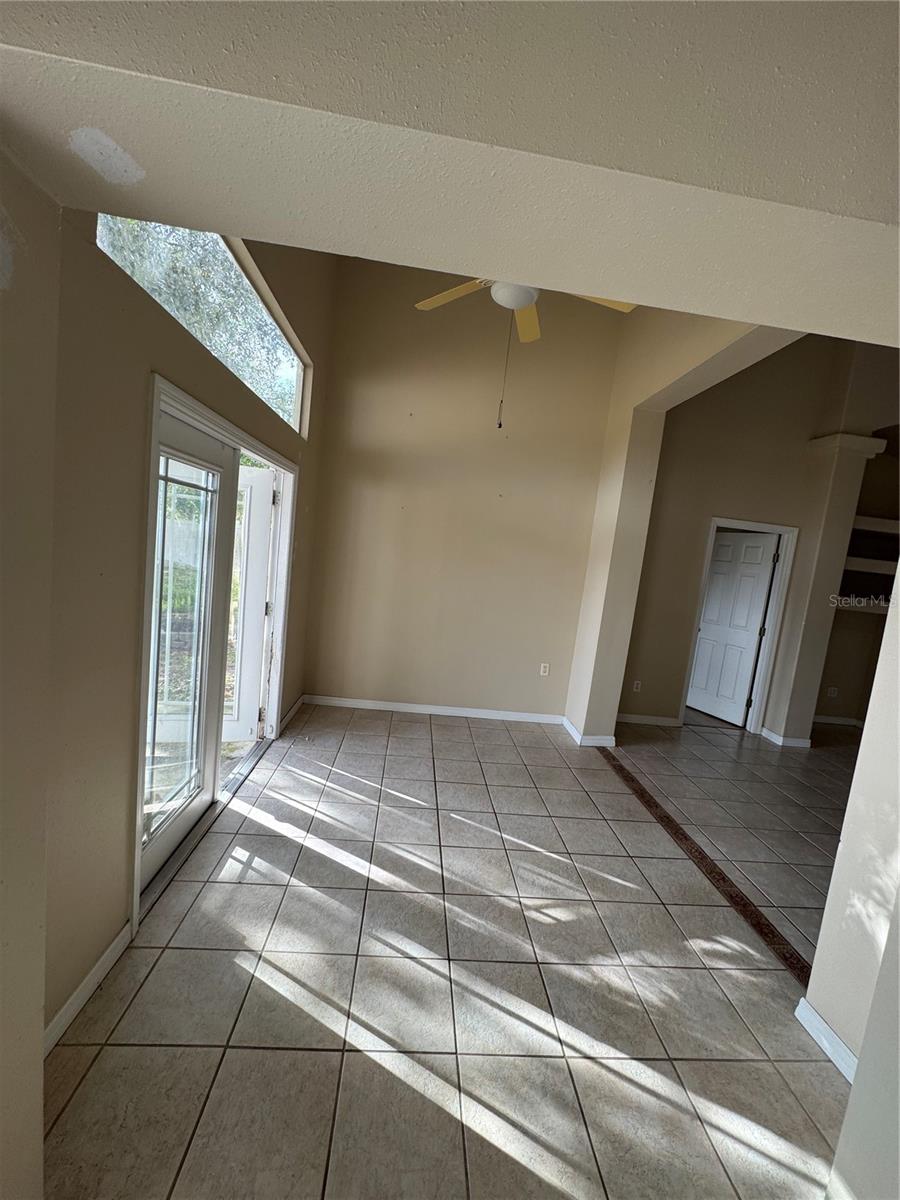 BEAR GULLY FOREST - Residential