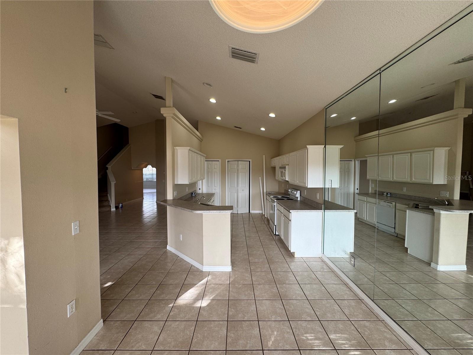 BEAR GULLY FOREST - Residential