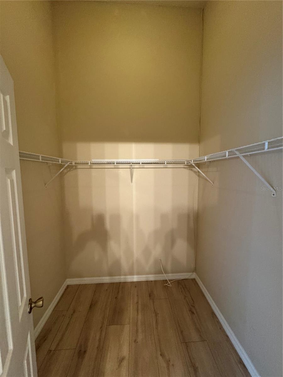 BEAR GULLY FOREST - Residential