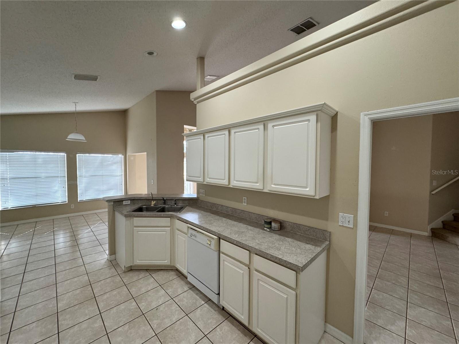 BEAR GULLY FOREST - Residential