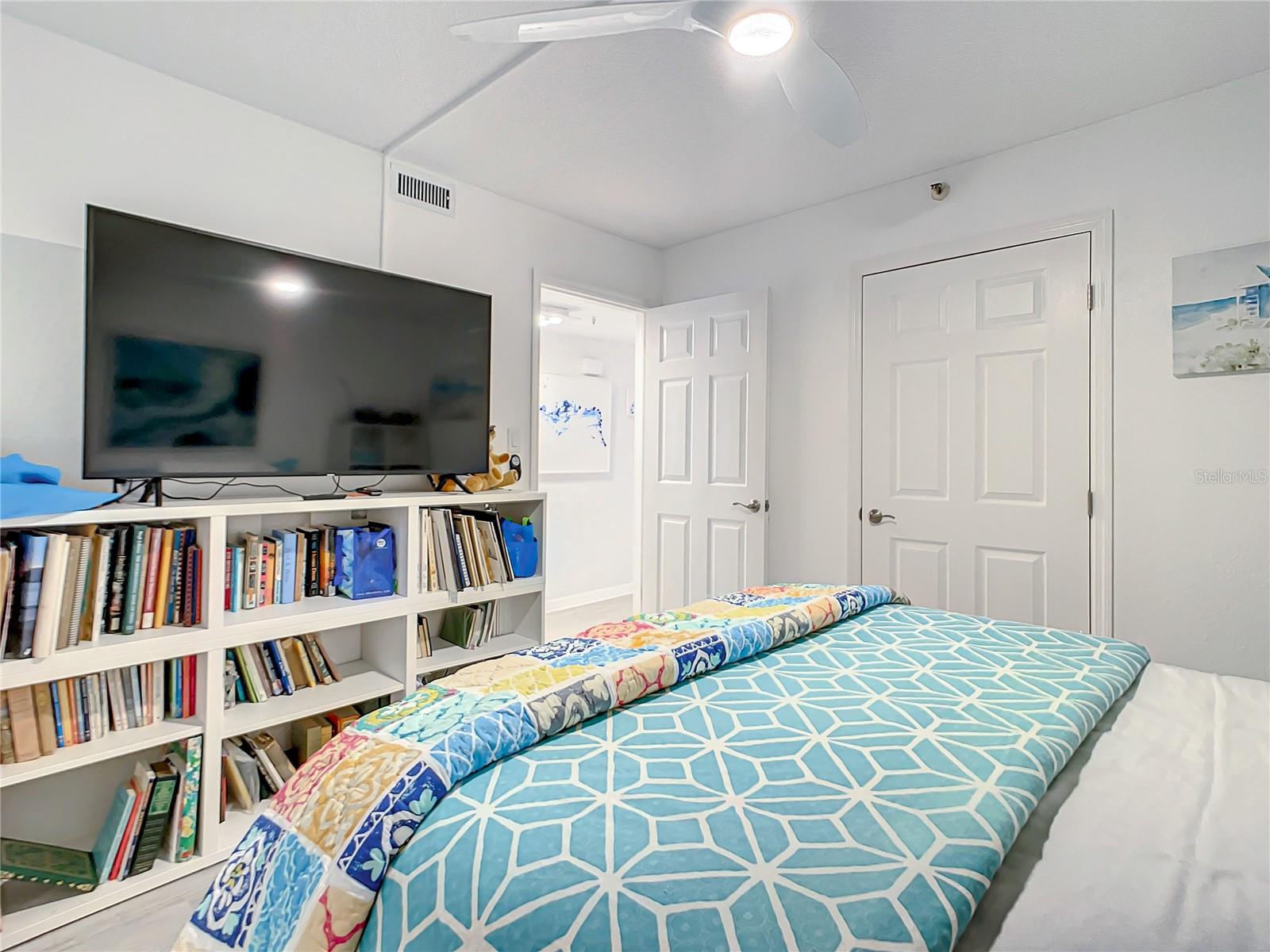 SILVER SANDS - Residential