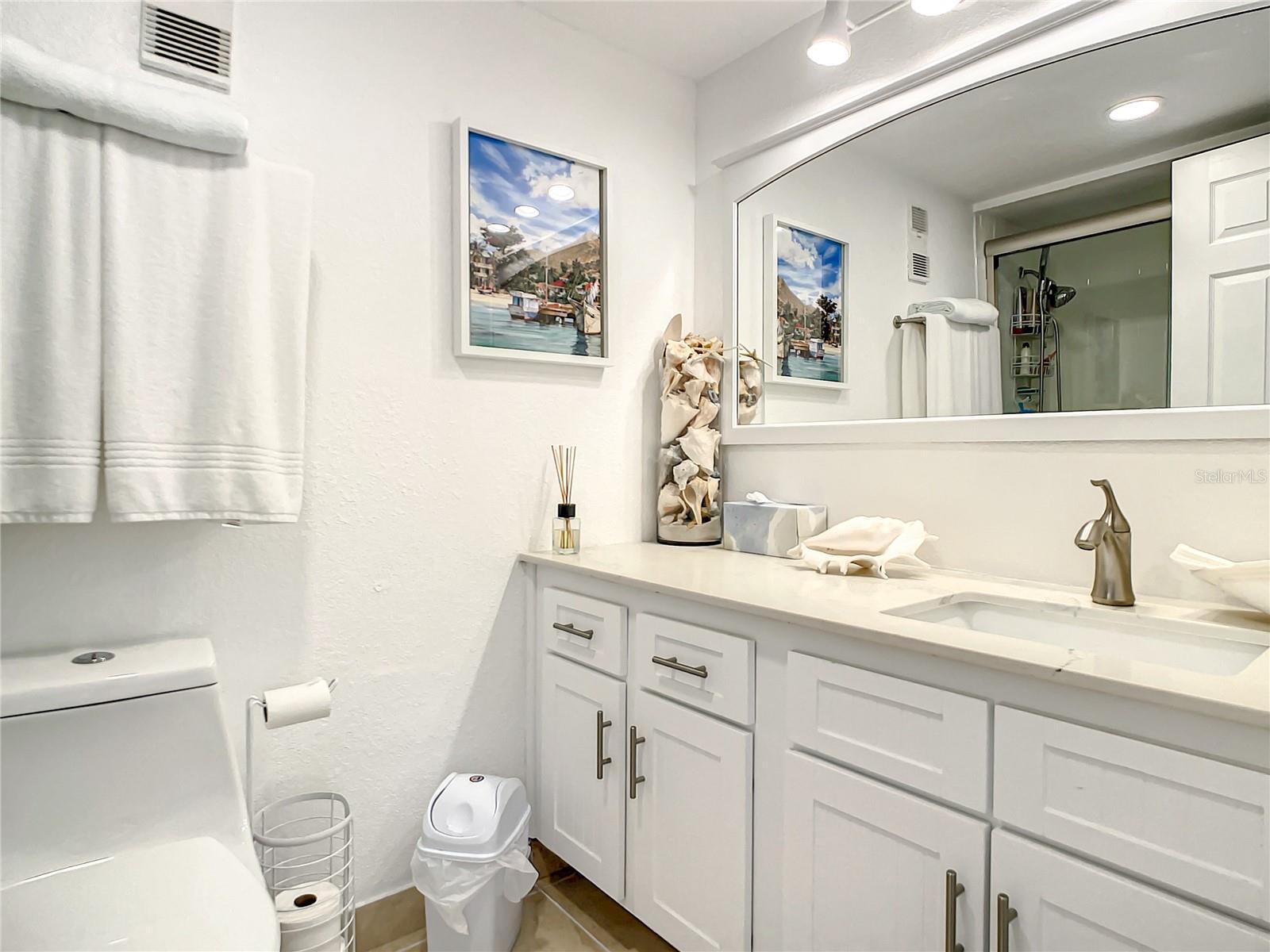 SILVER SANDS - Residential