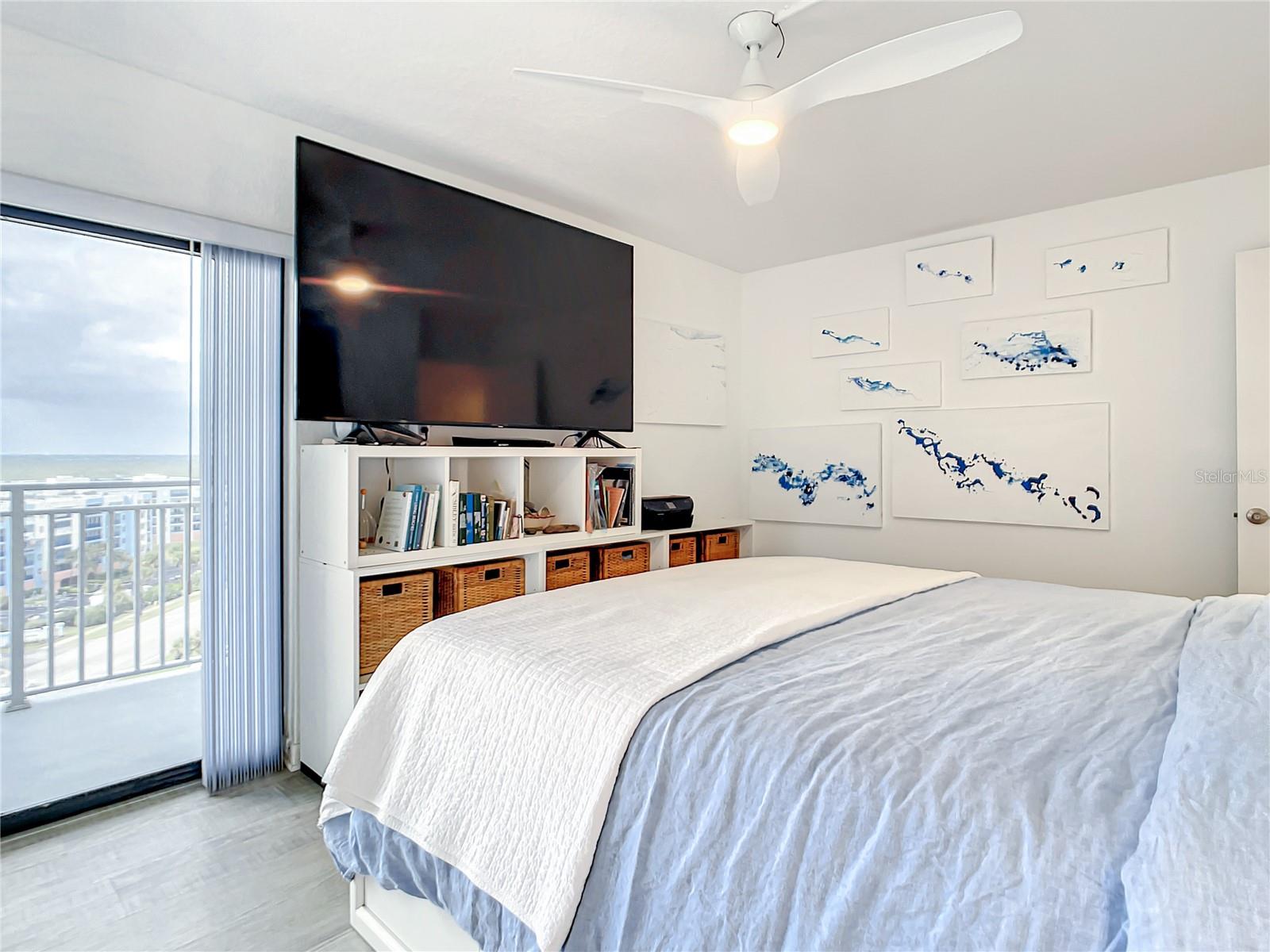 SILVER SANDS - Residential