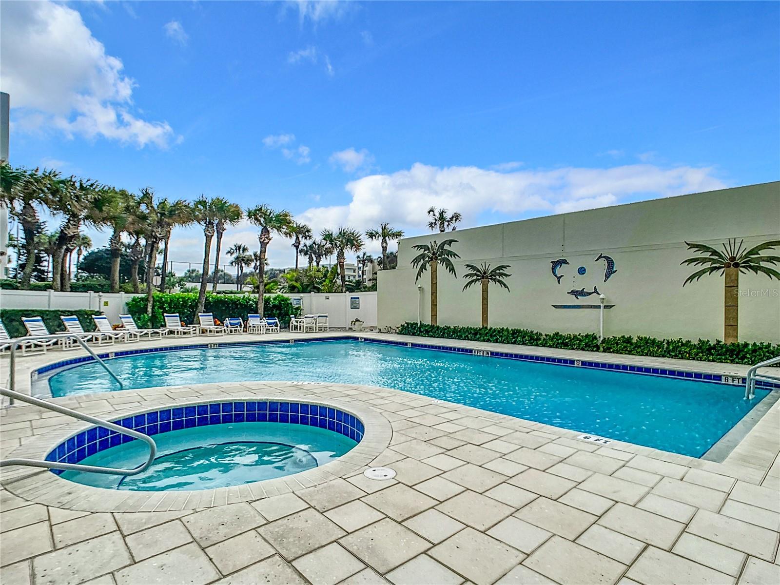 SILVER SANDS - Residential