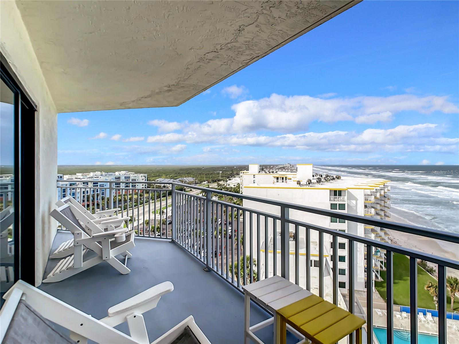 SILVER SANDS - Residential