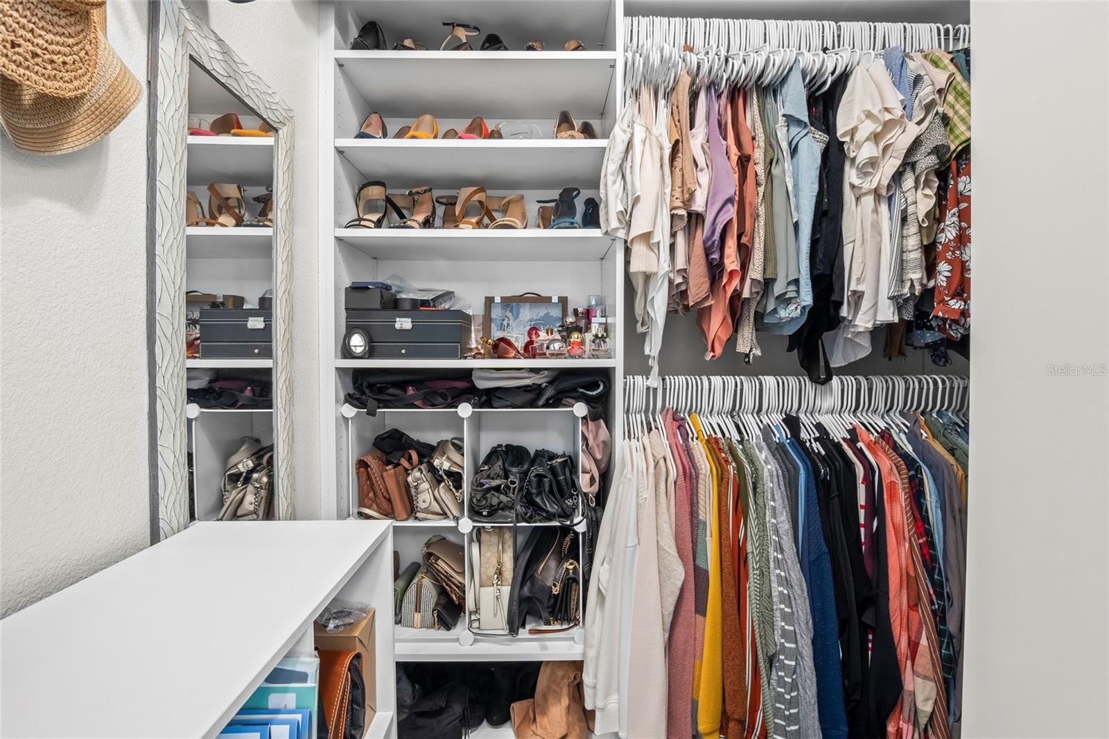 OAKCREST/SOUTHMEADOWPH N - Residential