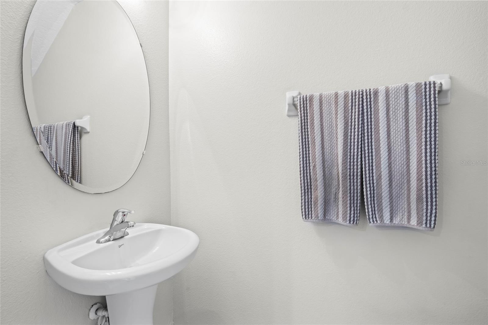 OAKCREST/SOUTHMEADOWPH N - Residential