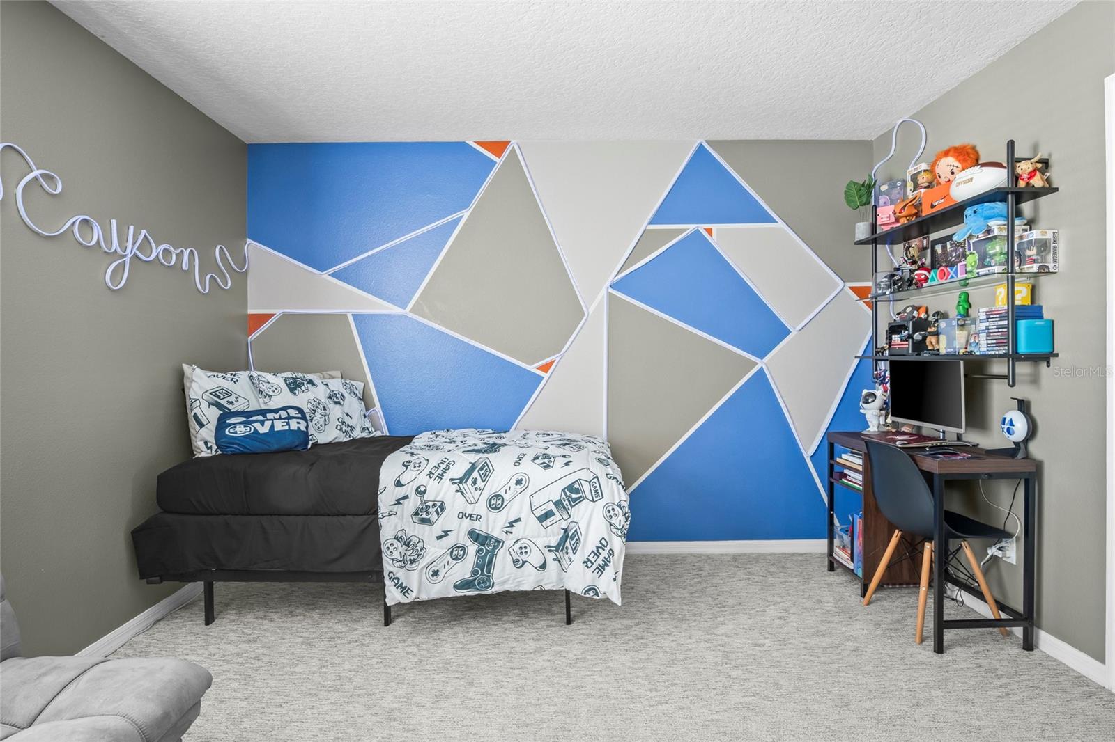 OAKCREST/SOUTHMEADOWPH N - Residential