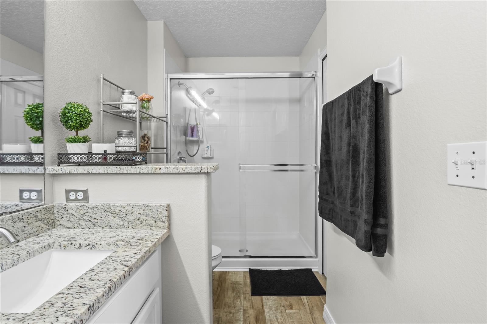 OAKCREST/SOUTHMEADOWPH N - Residential