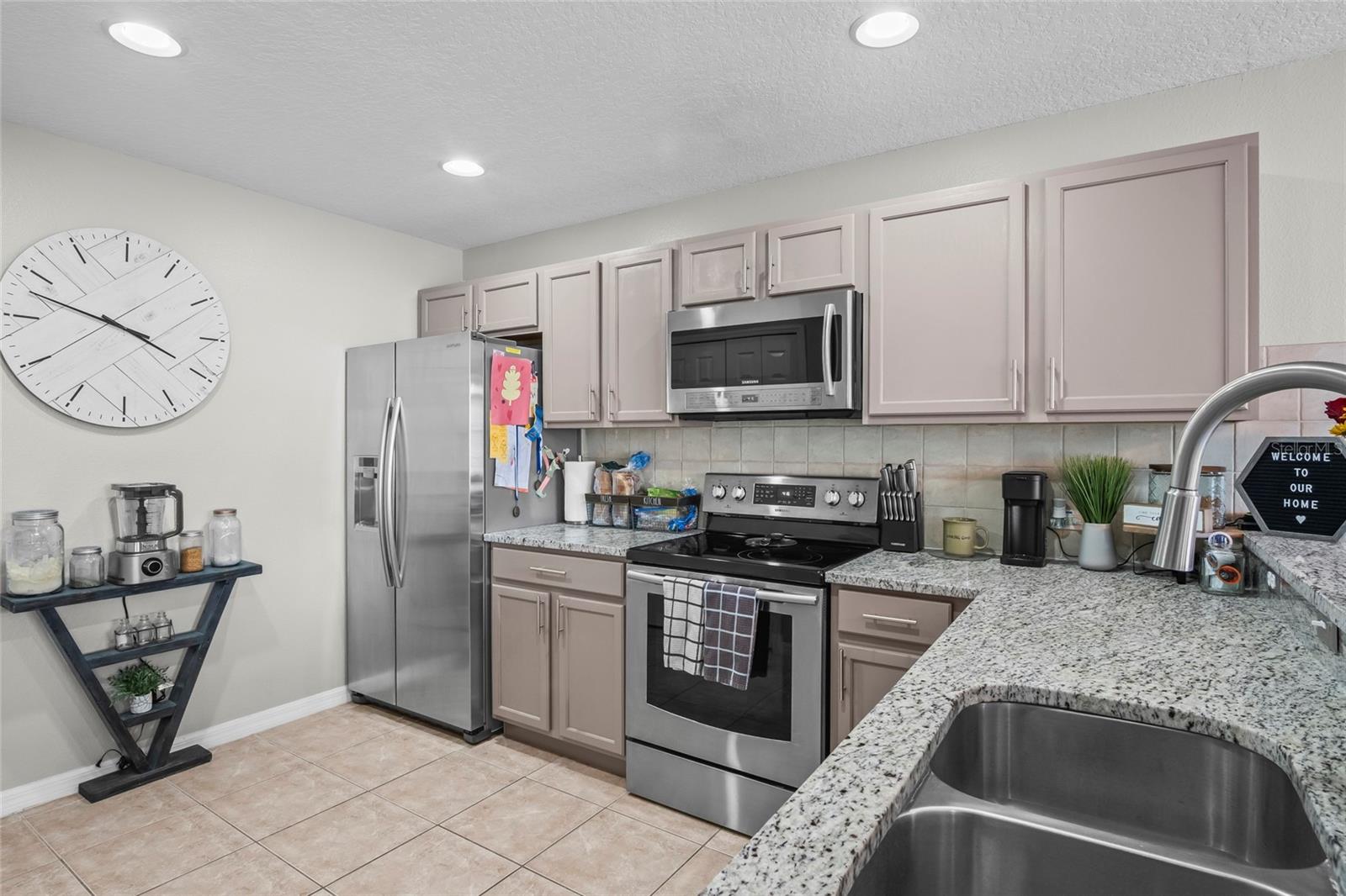 OAKCREST/SOUTHMEADOWPH N - Residential