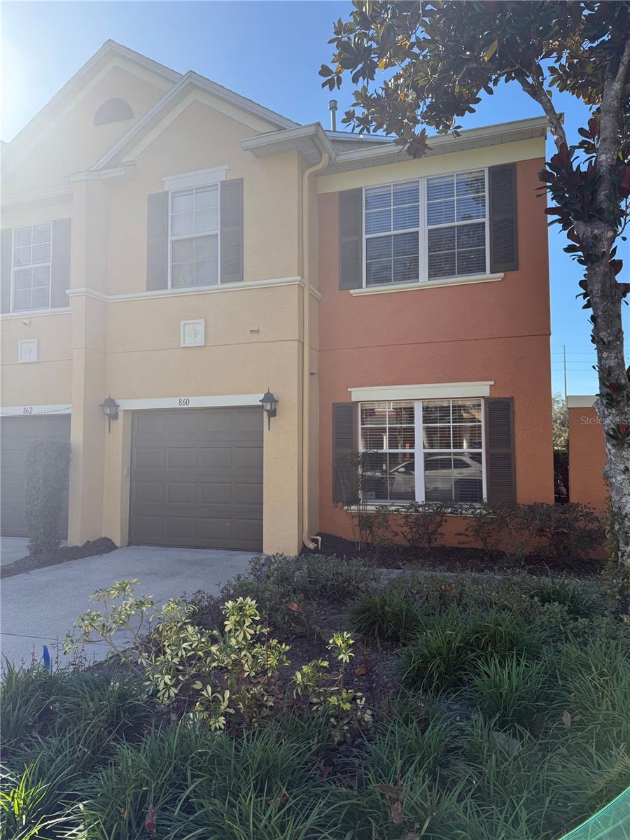 REUNION PH 01 PRCL 02 - Residential Lease