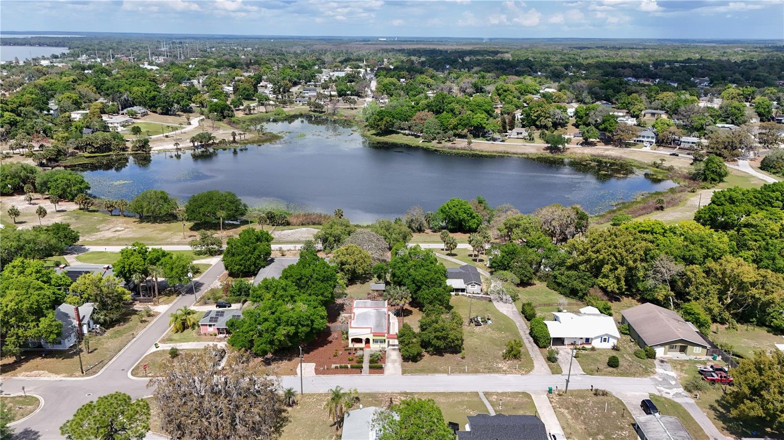 EUSTIS HILLCREST SUB - Residential