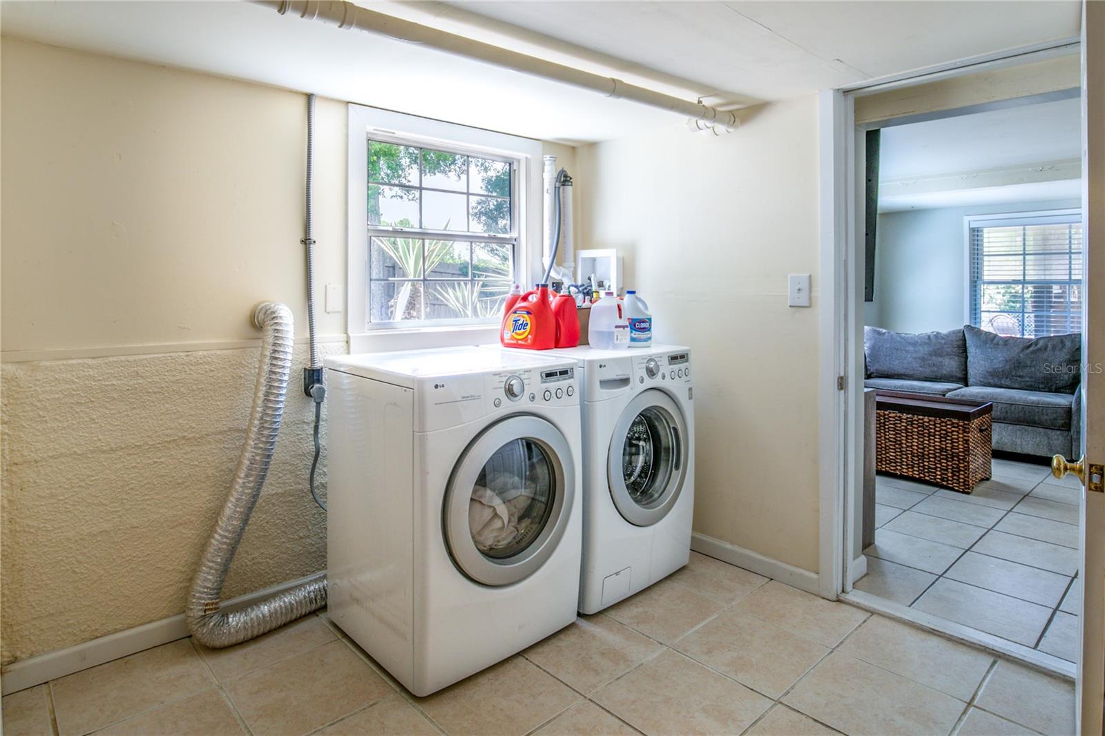 EUSTIS HILLCREST SUB - Residential