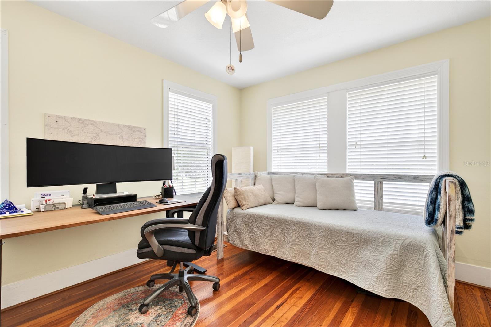 EUSTIS HILLCREST SUB - Residential